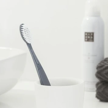 Sealskin Tandenborstelhouder Glossy Goud 8 Sealskin Tandenborstelhouder Glossy Goud - Afbeelding 6