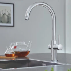 Grohe Red Compact Keukenkraan Met C-uitloop En 4 Liter Kokend Water Boiler Chroom -Badkamer Verkoop Winkel 123 3212