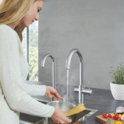 Grohe Red Compact Keukenkraan Met C-uitloop En 4 Liter Kokend Water Boiler Chroom -Badkamer Verkoop Winkel 123 3213